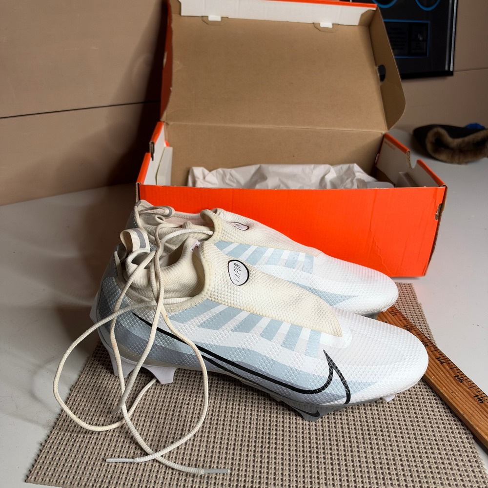 Nike Vapor Edge Pro 360 Football Cleats White Silver DQ3670-102 Mens 9.5